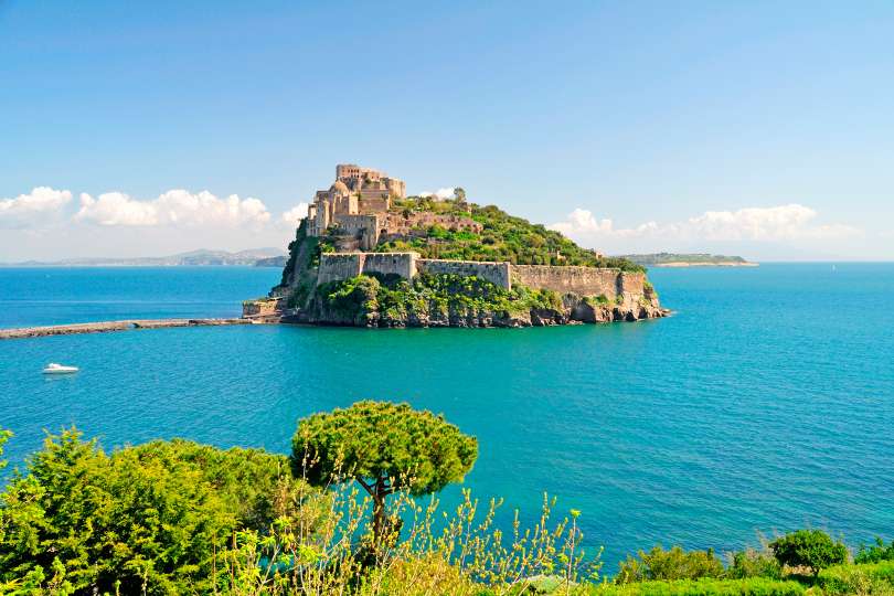 Offerta Aprile ad Ischia Porto 7 Notti dal 12.04 al19.04